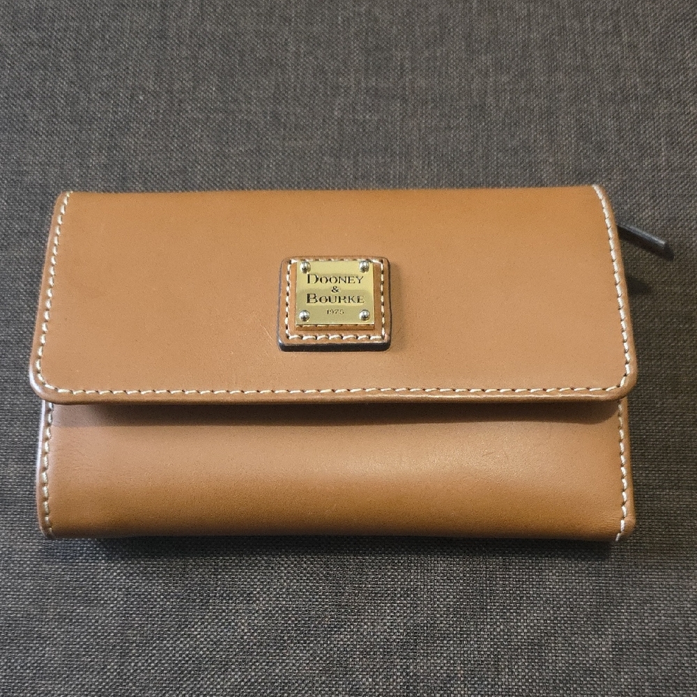 Dooney & Bourke Tan Wallet